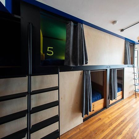Community Hostel Quito Bagian luar foto